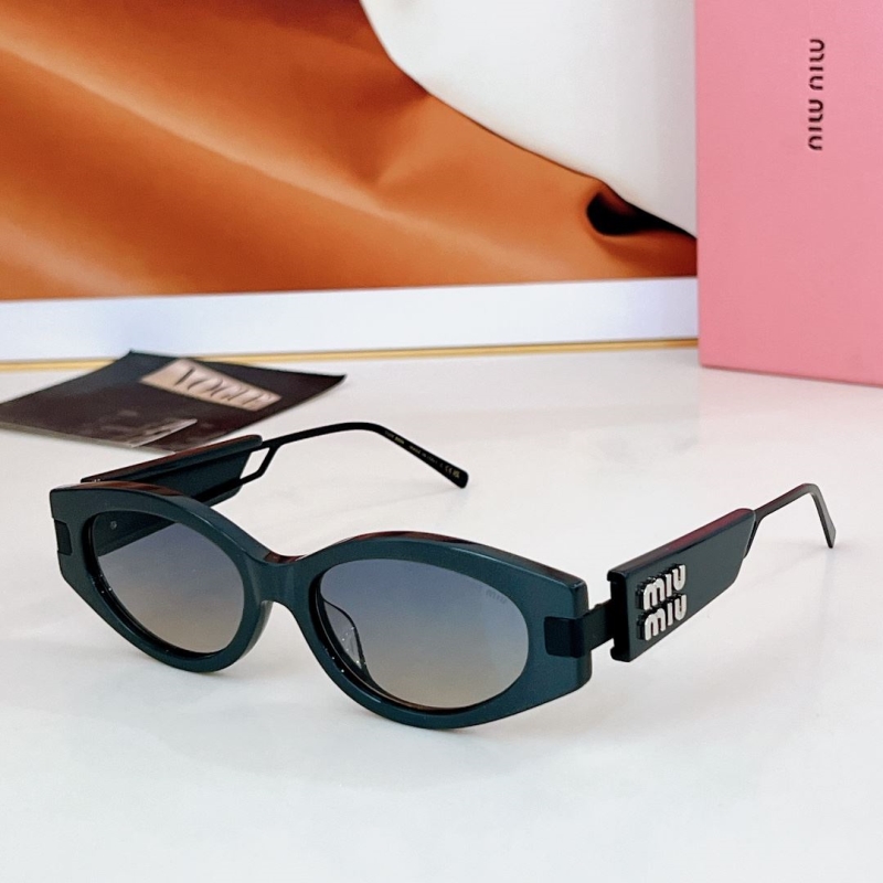 MIU MIU